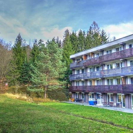 Apartman Na Kraji Lesa Všemina Exterior foto